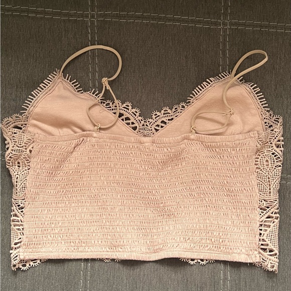 Boho Lace Crop Top - Picture 2 of 4